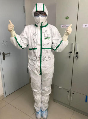 有你們愛(ài)我，我一定平安歸來(lái)